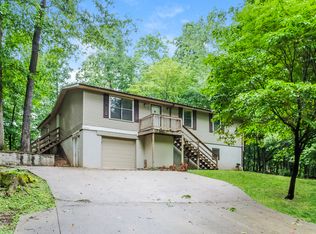 156 Cranbrook Dr, New Market, AL 35761