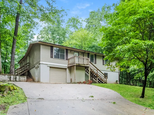 156 Cranbrook Dr, New Market, AL 35761