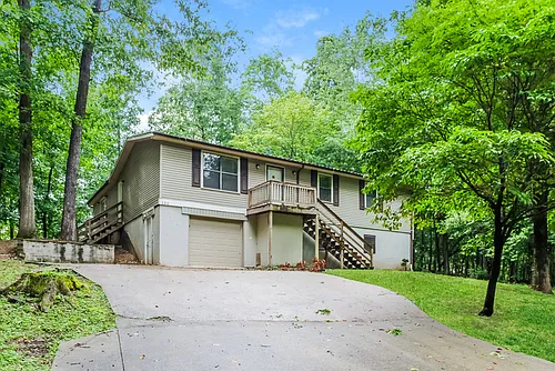 156 Cranbrook Dr Photo 1