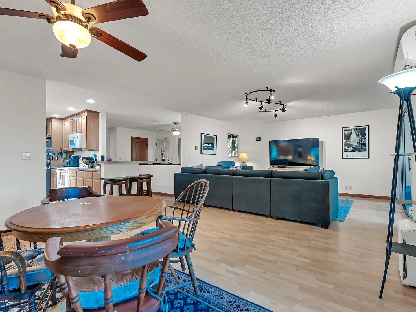500 Timber Ridge Rd — Photo 2