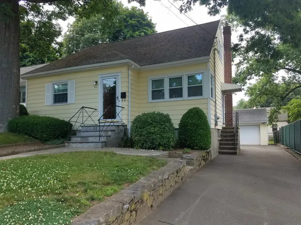 266 Ruth Street, Bridgeport, CT 06606