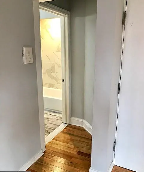 554 N 16th St #2F — Photo 9