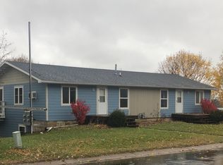 1348 Oakview Dr #4, Saint Charles, MN 55972