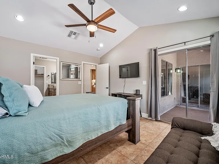 3659 W Elgin St — Photo 29
