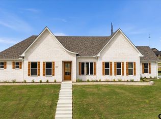 371 Mac Cir, Bullard, TX 75757