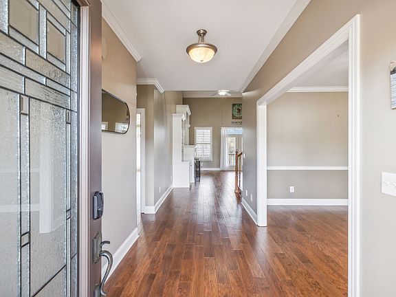 5th image of 101 Cypress Point Dr