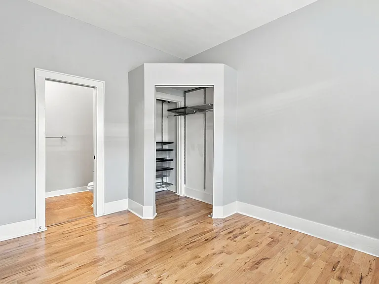 1640 N Downing St #103 — Photo 21