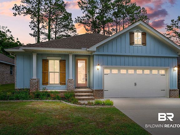 2nd image of 510 Rolling Hill Cir