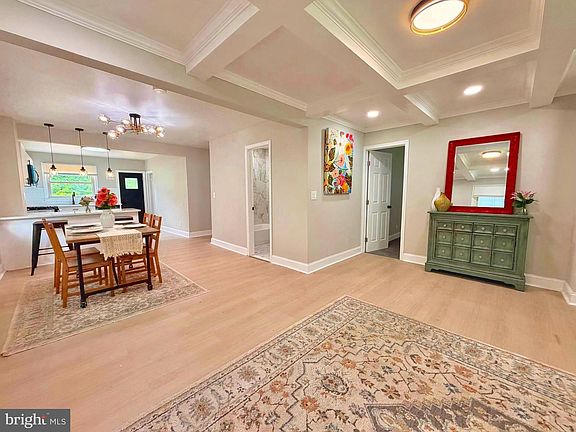 5th image of 3708 W Cold Spring Ln