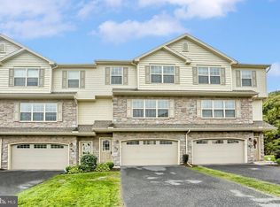 613 Keswick Ct, Mechanicsburg, PA 17055