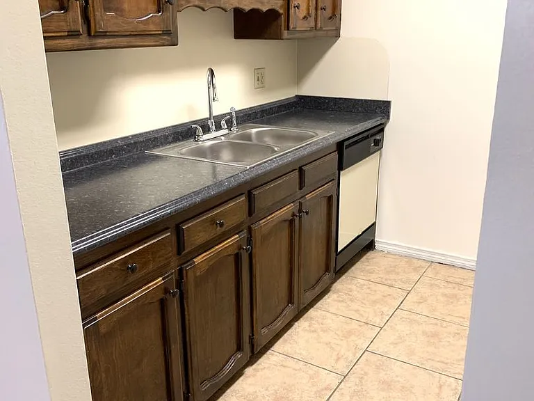 8145 Bayou Fountain Ave — Photo 5