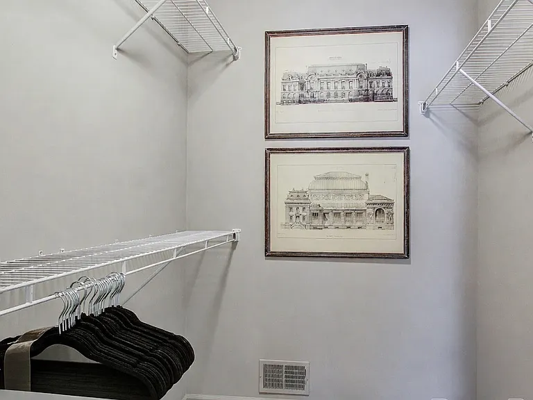 Baldwin Square Townhomes — Photo 7