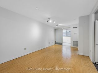 1055 Bay St #409, Toronto, ON M5S 3A3