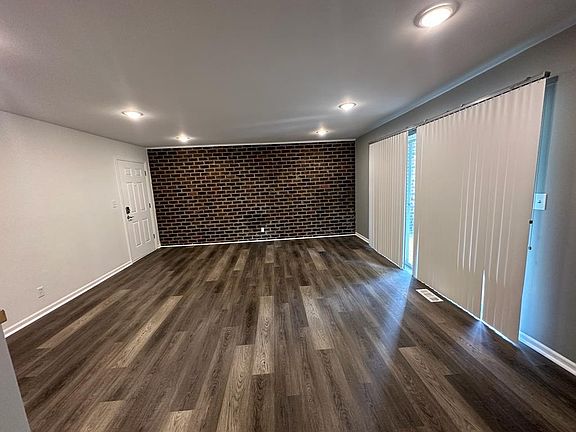 3rd image of 8459 Lowell Ave APT B