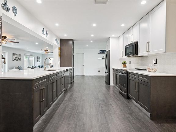 5th image of 6611 NW 21st Street