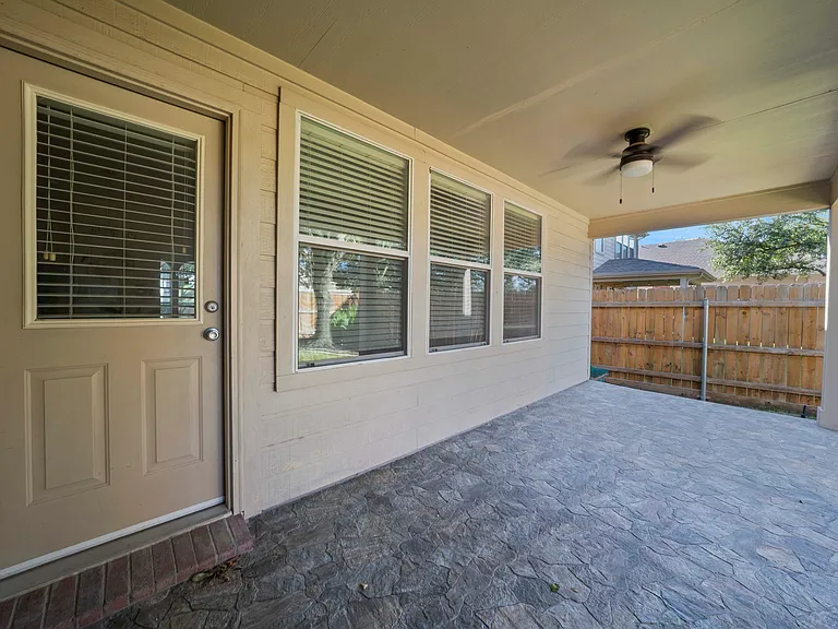 3904 Oakhurst Ln — Photo 31