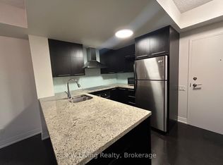 23 Carlton St #312-C08, Toronto, ON M5B 1L5