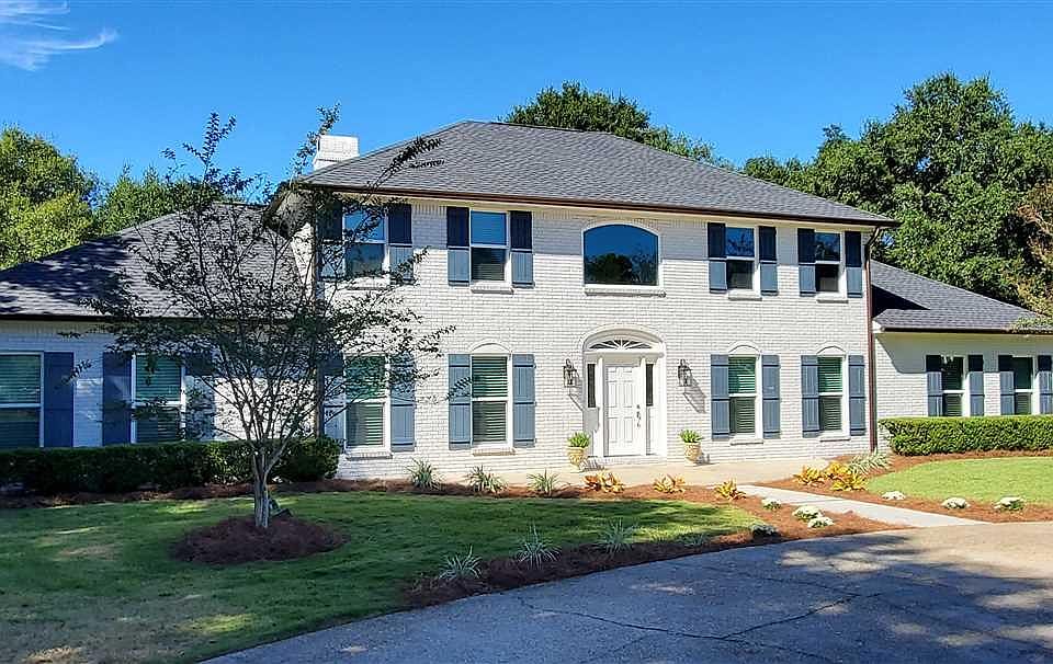 1st image of 3175 Hyde Park Pl
