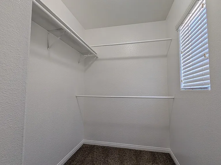 134 Cosmos Ct — Photo 14