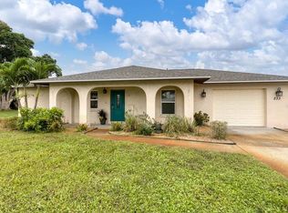 233 Malvern Dr, Venice, FL 34293