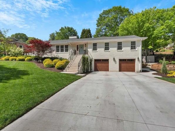 101 Biscayne Dr, Greenville, SC 29615