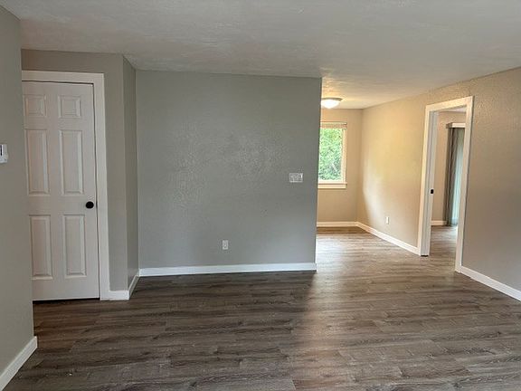 2nd image of 3634 S 261st St