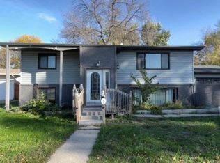 5 22nd St SW, Minot, ND 58701