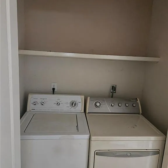 1711 Tampa St #A — Photo 10