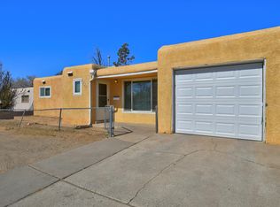 5409 Candelaria Rd NE, Albuquerque, NM 87110