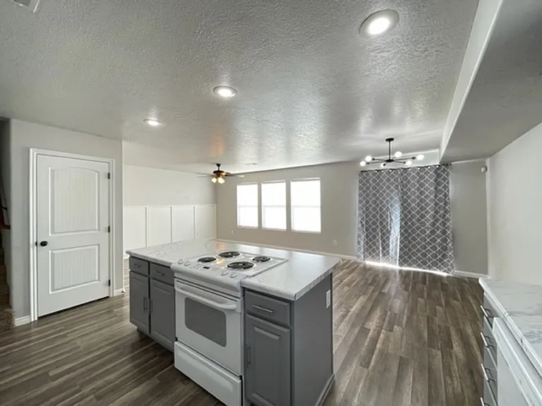 2906 N Gemini Meadows Ln — Photo 6