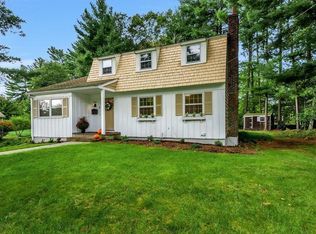 8 Sandra Ln, North Reading, MA 01864