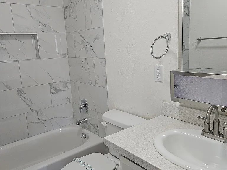 9245 Elm Vista Dr #105 — Photo 7