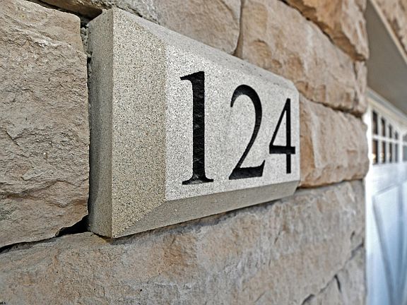 2nd image of 124 Claremont Ct