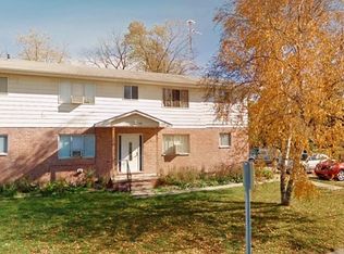 200 N Auburn Rd #3-2, Auburn, MI 48611