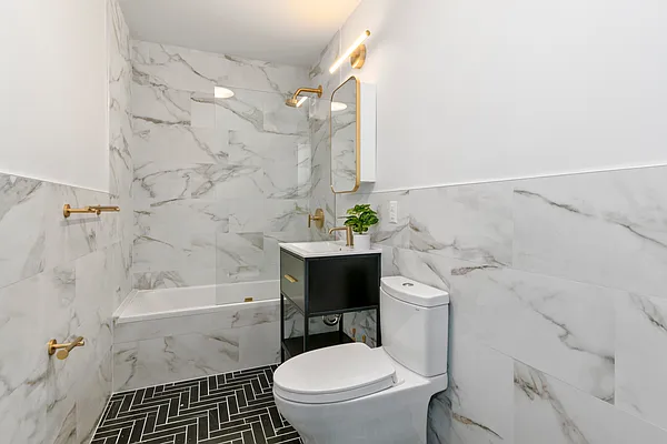 Sold by Douglas Elliman | media 20