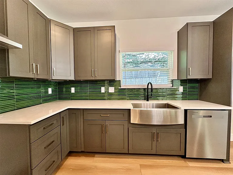 15113 N Flamingo Dr — Photo 11
