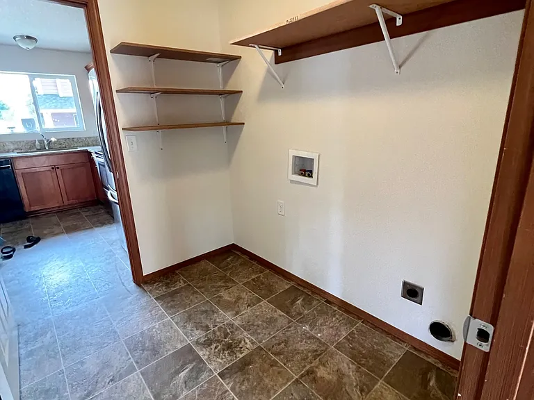 293 Sowell Dr — Photo 20