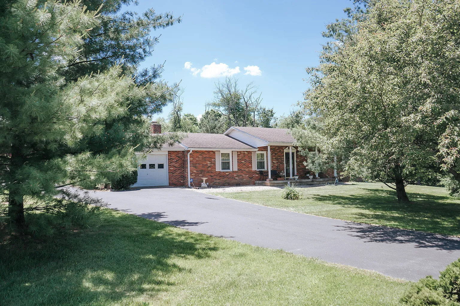 1441 W County Road 100 S photo 1