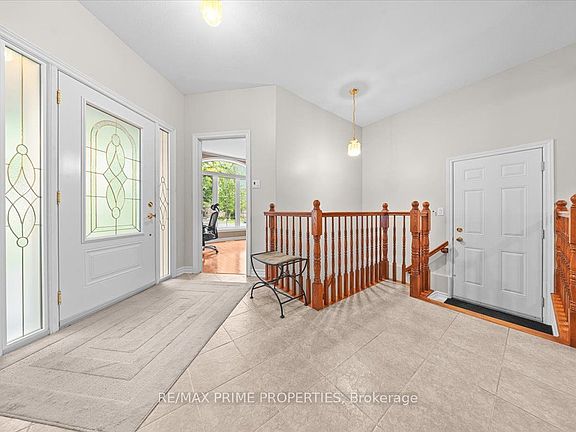 4th image of 1863 Springridge Dr