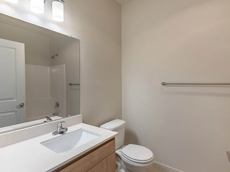 Sandyplace Apartment Homes — Photo 44