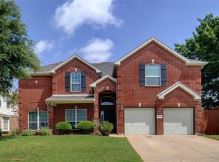 5200 Meadowland Dr, Fort Worth, TX 76123