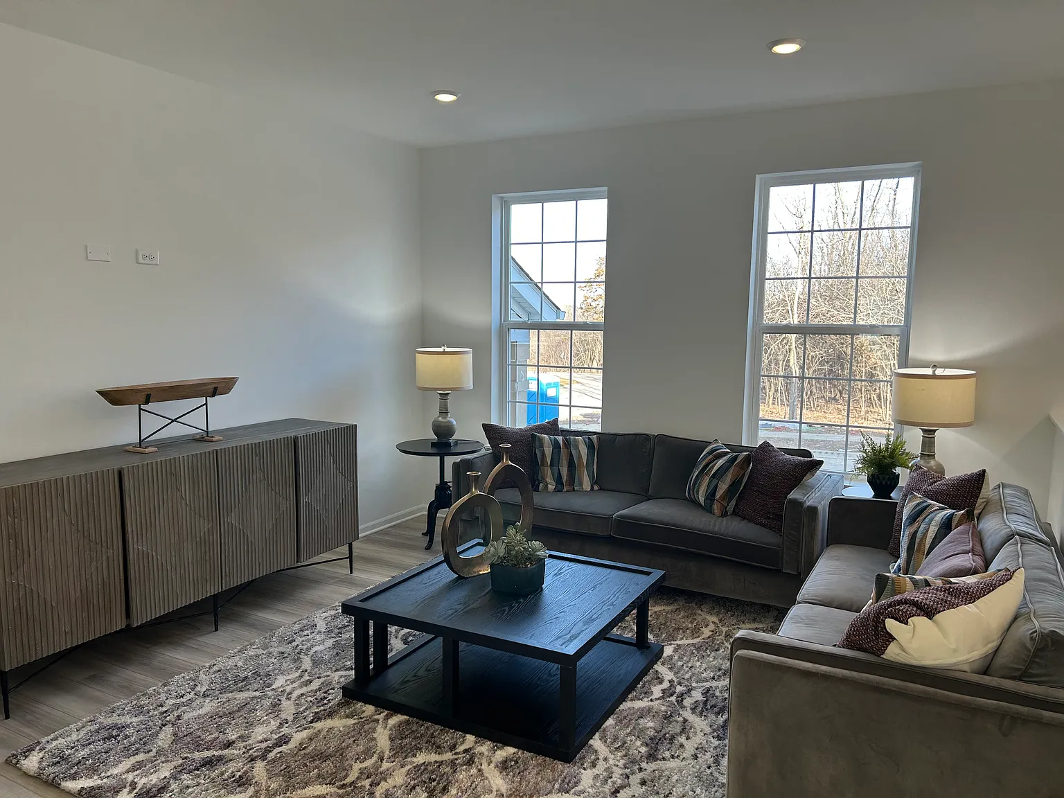 3 bed, 1764 sqft, $3,000 — Photo 2