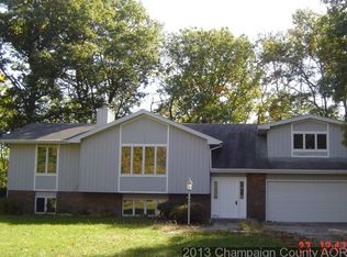 401 E 2425 N, Mahomet, IL 61853