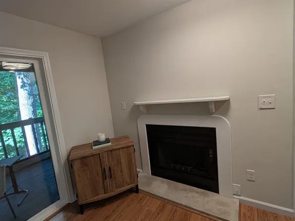 9588 S Lake Ridge Dr #163, Bloomington, IN 47401