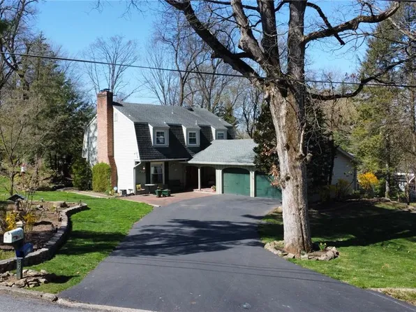 432 Dogwood Ter, Easton, PA 18040