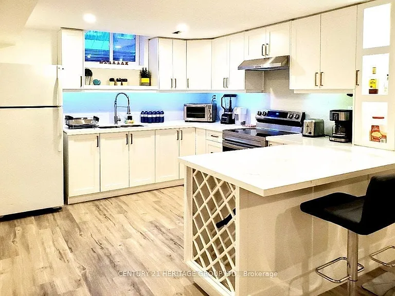 73 Lagani Ave — Photo 2