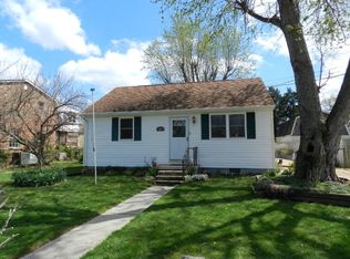 306 Locust Ave, Colonial Beach, VA 22443