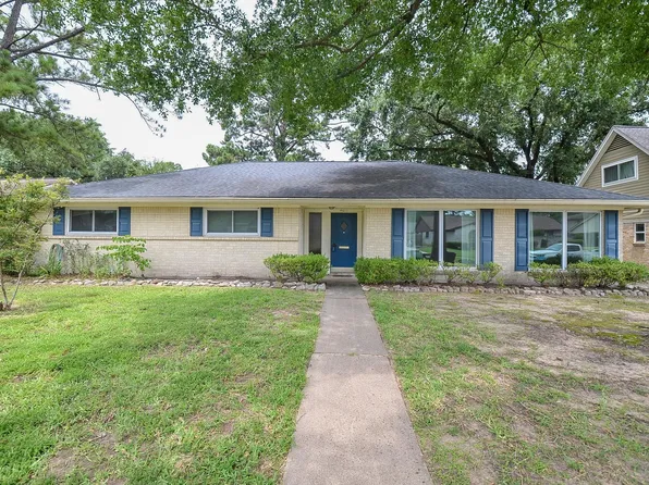 4611 Chantilly Cir, Houston, TX 77018