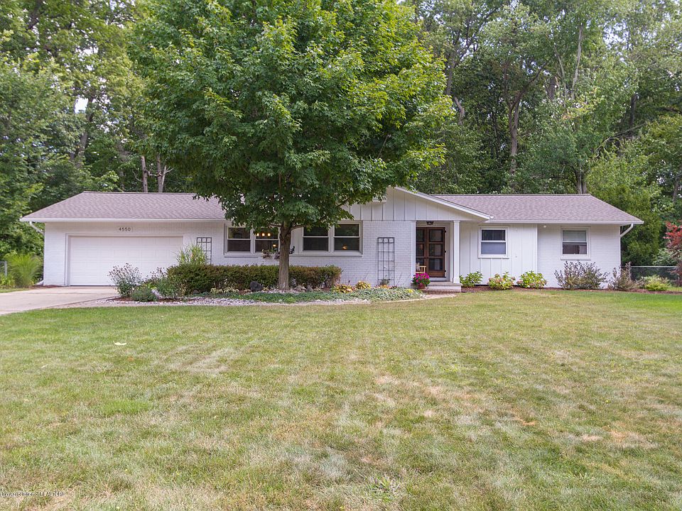 1st image of 4550 Oakwood Dr