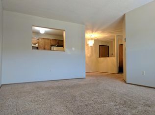 4234 9th Avenue Cir S APT 15, Fargo, ND 58103